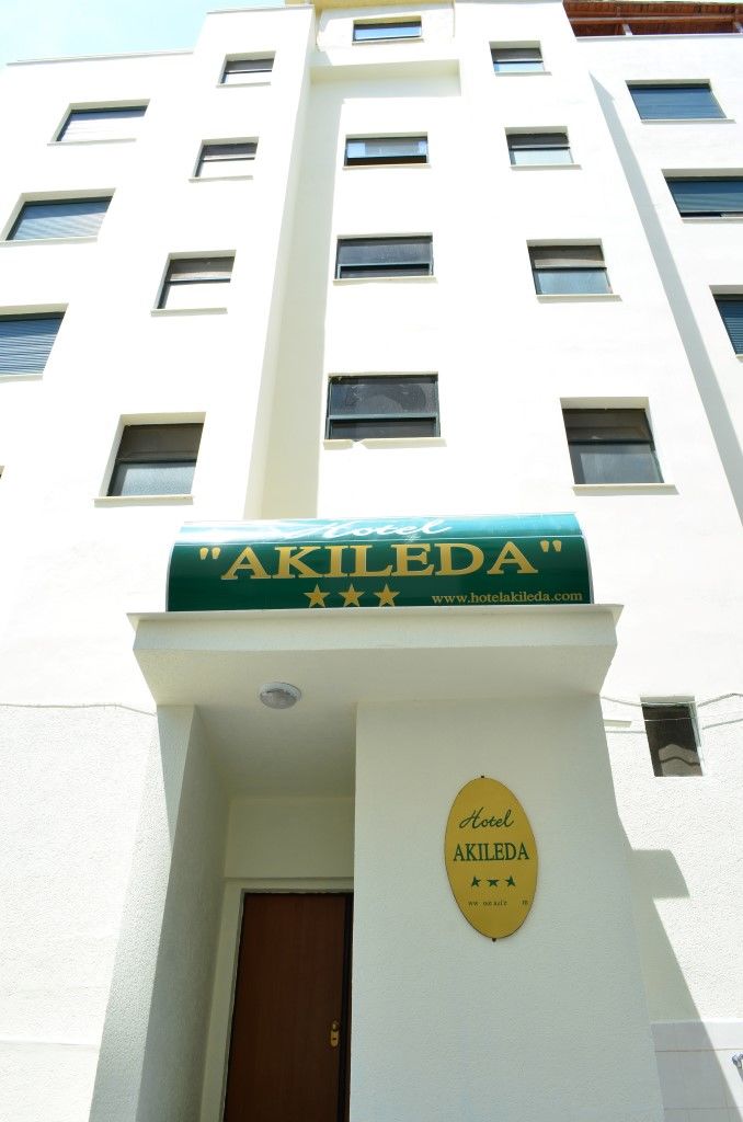 Akileda Hotel Kryemëdhej المظهر الخارجي الصورة