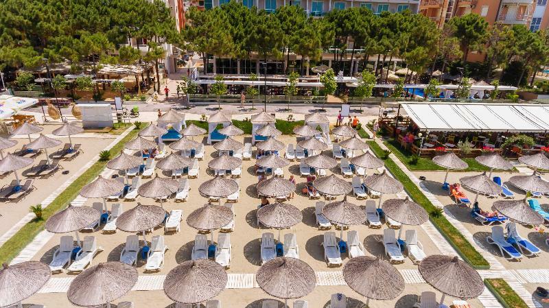 Akileda Hotel Kryemëdhej المظهر الخارجي الصورة