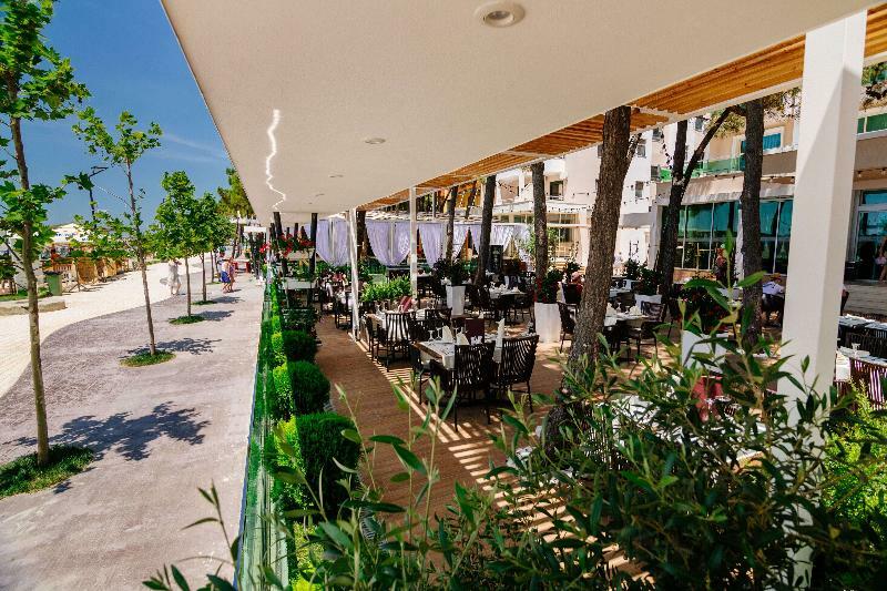 Akileda Hotel Kryemëdhej المظهر الخارجي الصورة